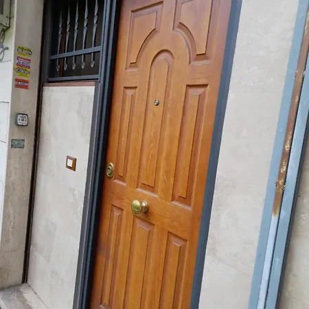 150 Meter From Metro B Affittacamere Roma